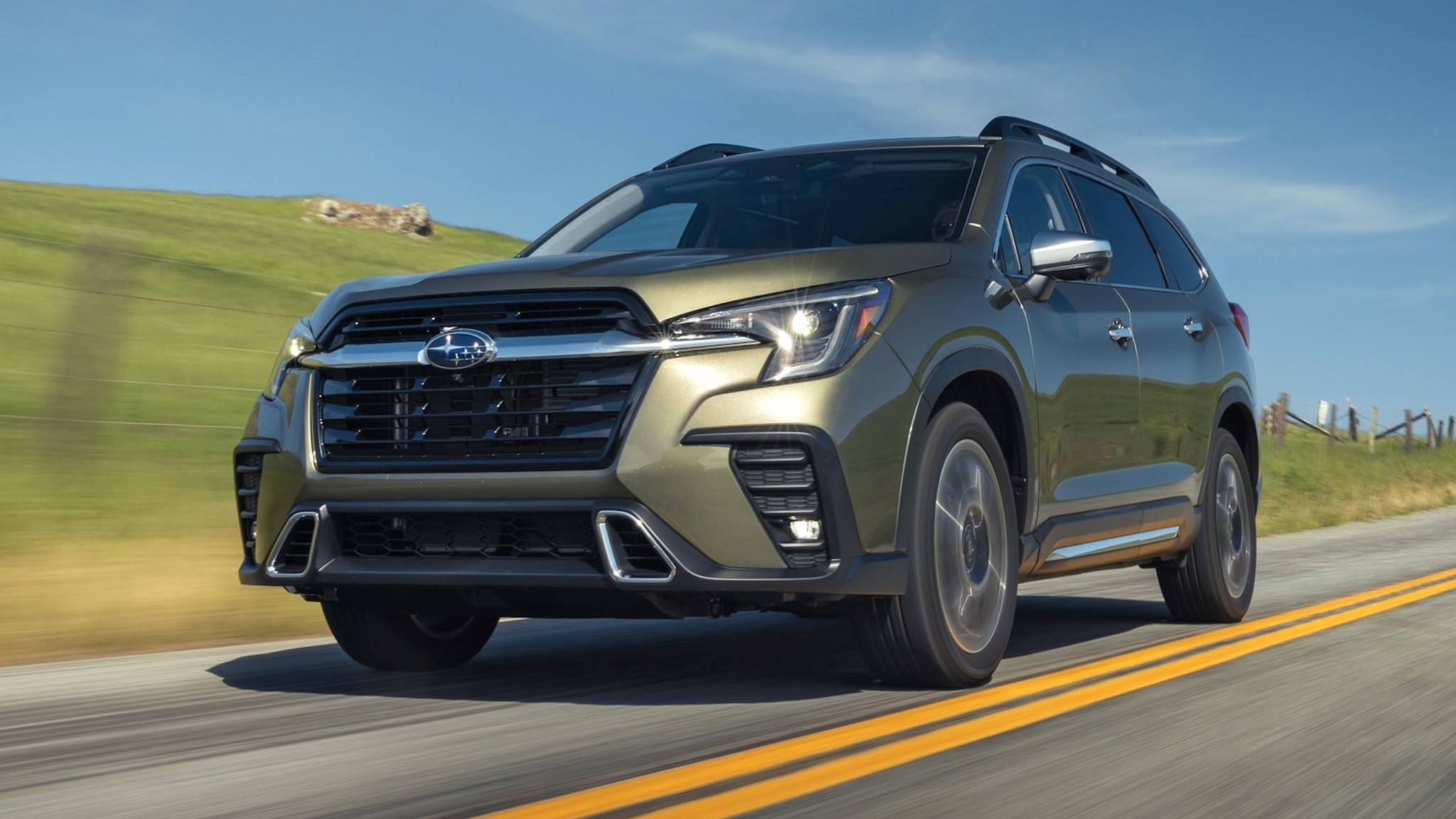 2026 Subaru Ascent Review Expert Insights Pricing And Trims